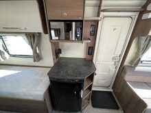 Bailey Phoenix 642 2019 Caravan14