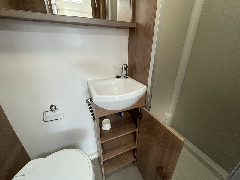 Bailey Phoenix 642 2019 Caravan - Large 24