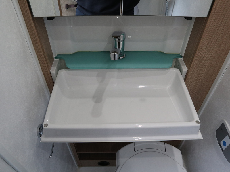 Autotrail V-Line 540 SE 2025 Campervan - Large 21