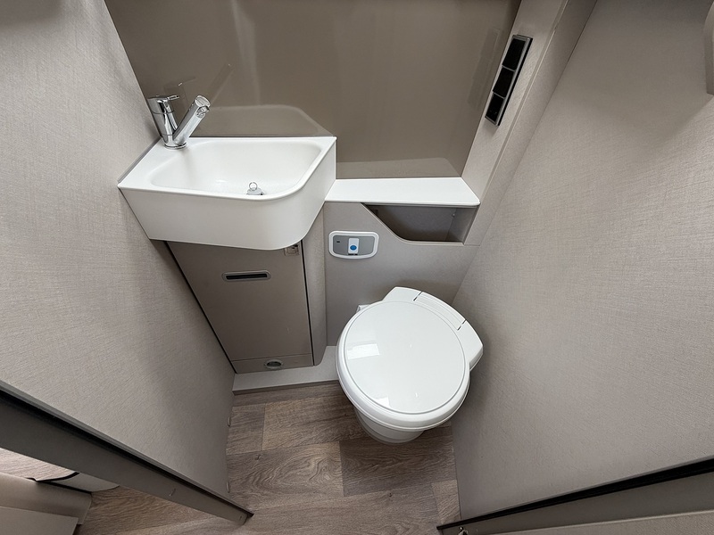 Hymer T Class 695 2022 Motorhome - Large 27