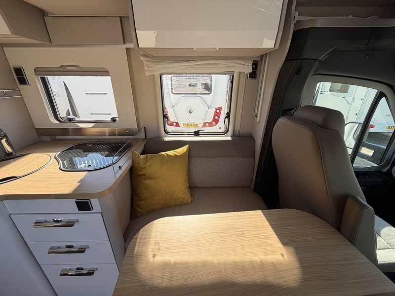 Hymer T Class 695 2022 Motorhome - Large 11
