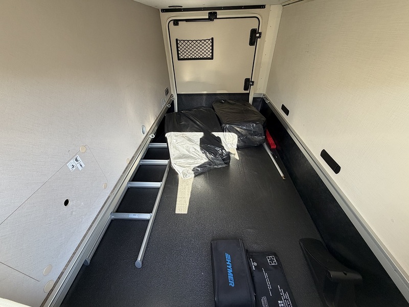 Hymer T Class 695 2022 Motorhome - Large 8