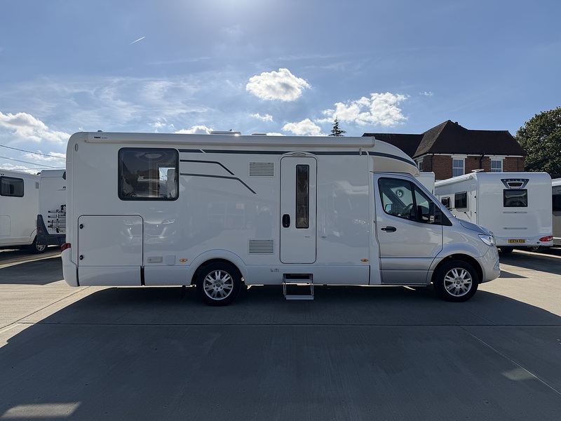 Hymer T Class 695 2022 Motorhome - Large 34
