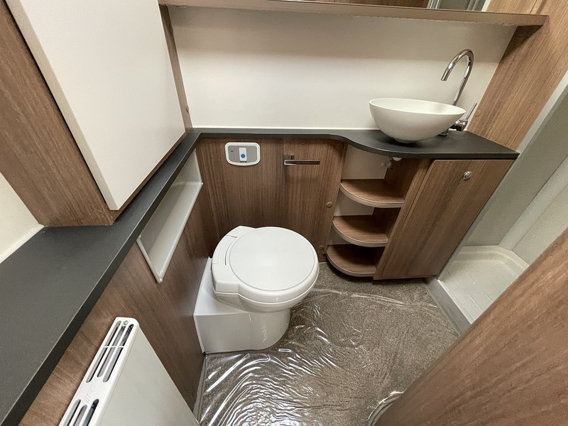 Bailey Unicorn Valencia 2019 Caravan - Large 15