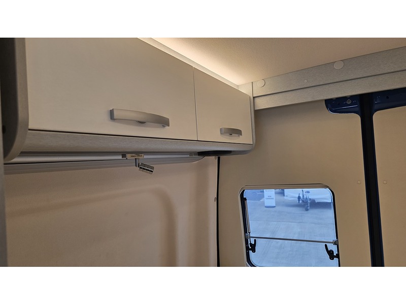 Hymer Free 600 S Blue Evolution 2022 Campervan - Large 15