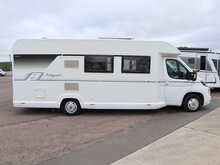 Bailey Autograph 75-4 2017 Motorhome3