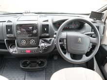 Bailey Autograph 75-4 2017 Motorhome7