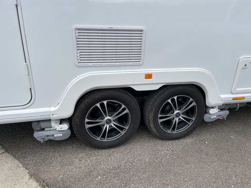 Bailey Alicanto Grande Evora 2024 Caravan - Large 23