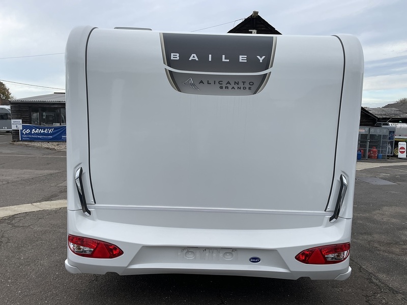 Bailey Alicanto Grande Evora 2024 Caravan - Large 1