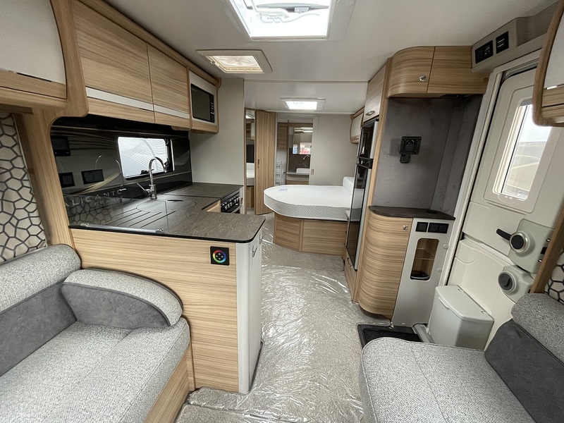 Bailey Alicanto Grande Evora 2024 Caravan - Large 2