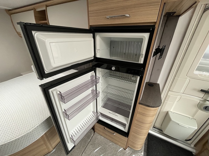 Bailey Alicanto Grande Evora 2024 Caravan - Large 7