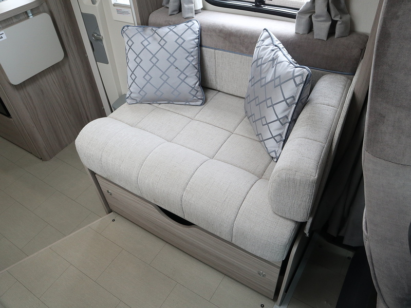 Elddis Autoquest 150 2022 Motorhome - Large 10