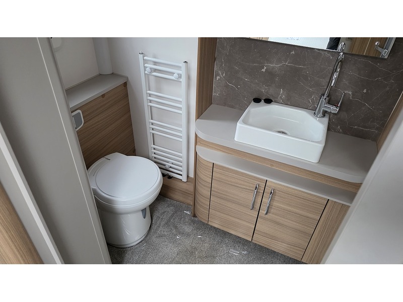 Bailey Alicanto Evora 2023 Caravan - Large 17