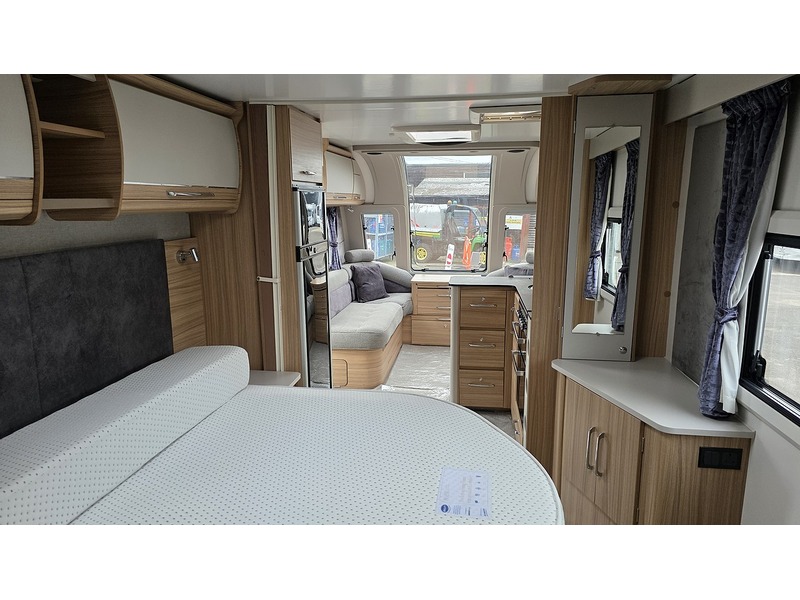 Bailey Alicanto Evora 2023 Caravan - Large 20