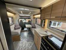 Bailey Adamo 69-4 2021 Motorhome3