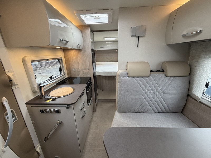 Burstner Nexxo Van T700 2022 Motorhome - Large 2