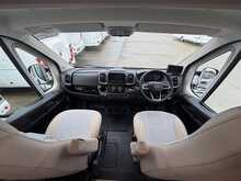 Burstner Nexxo Van T700 2022 Motorhome7