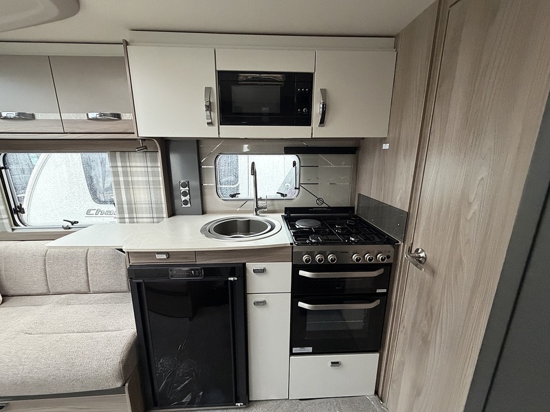 Swift Challenger 560 SE 2024 Caravan - Large 4