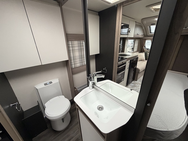 Swift Challenger 560 SE 2024 Caravan - Large 18