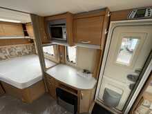 Ace Award Firestar 2008 Caravan16