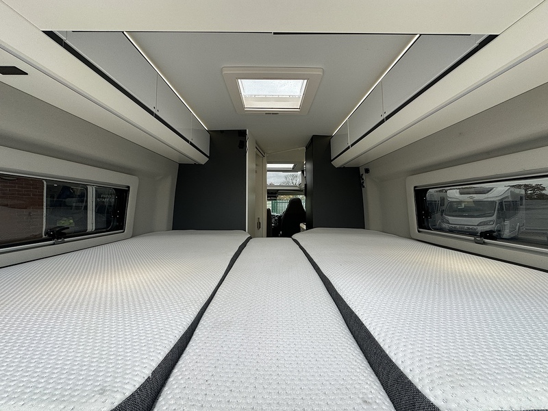 Adria Supreme 640 SLB 2020 Campervan - Large 8