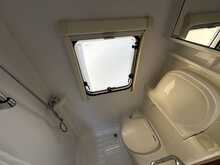 Compass Avantgarde 120 2007 Motorhome5