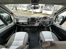 Autosleeper Warwick Duo MQ 2020 Campervan7