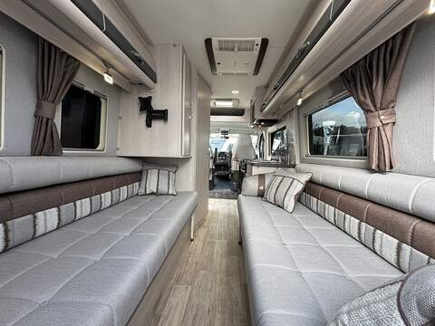 Autosleeper Warwick Duo Campervan - U2461