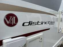 Swift Distinction 644 2016 Motorhome14