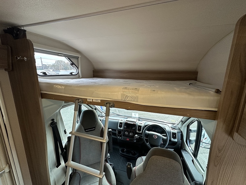 Swift Distinction 644 2016 Motorhome - Large 8