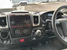 Swift Distinction 644 2016 Motorhome10