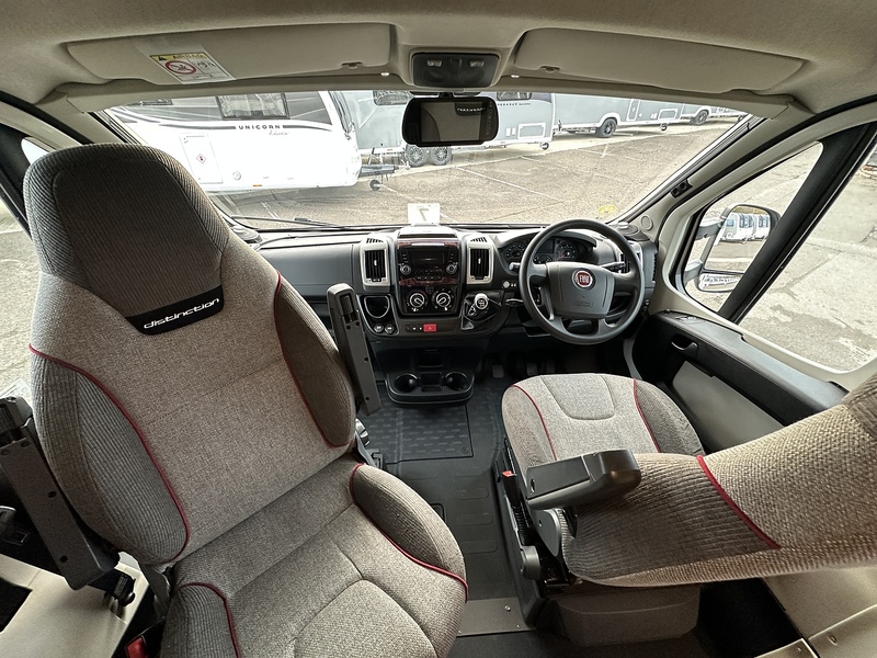 Swift Distinction 644 2016 Motorhome - Large 9