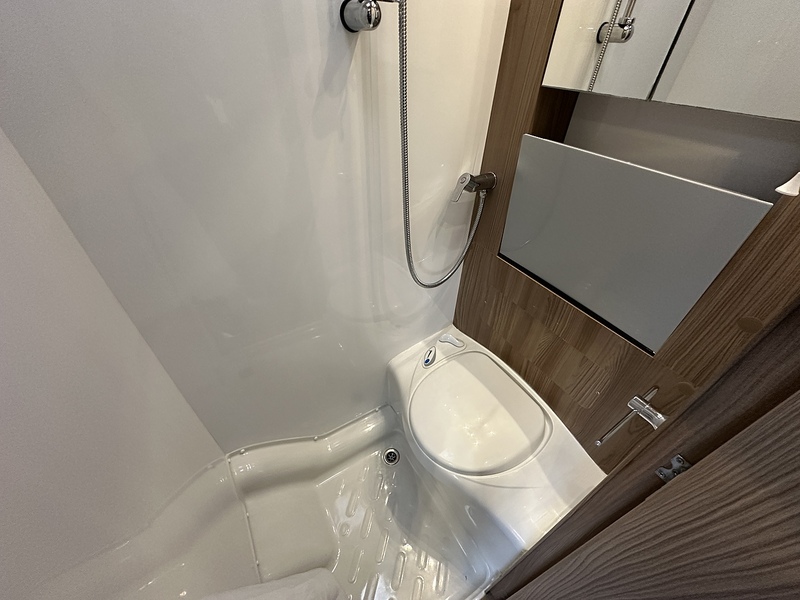 Swift Distinction 644 2016 Motorhome - Large 6