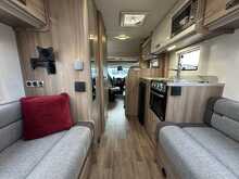 Swift Distinction 644 2016 Motorhome7