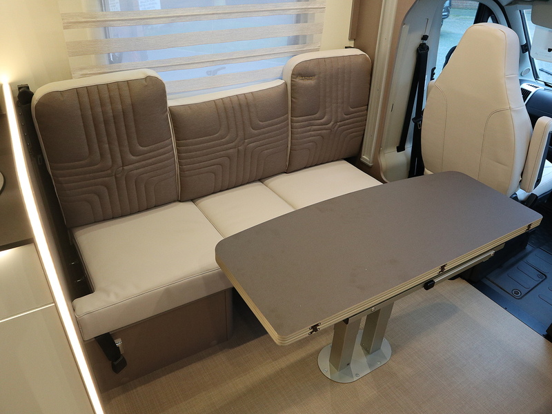 Burstner Lyseo TD Harmony 594  Motorhome - Large 13