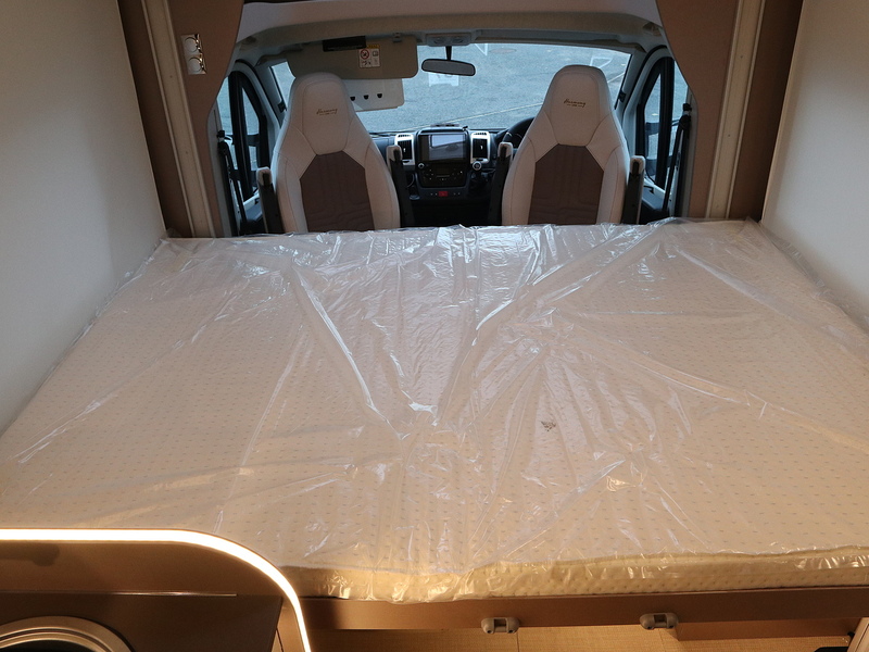 Burstner Lyseo TD Harmony 594  Motorhome - Large 19