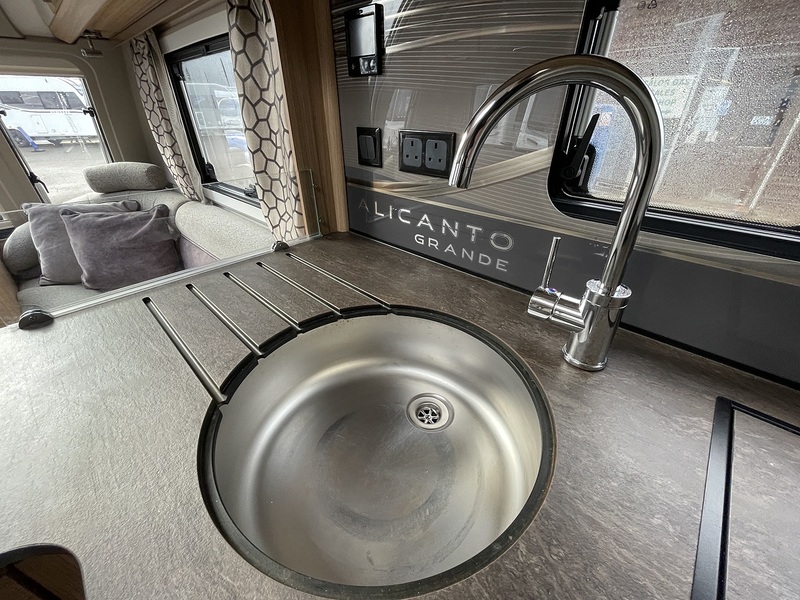 Bailey Alicanto Lisbon 2022 Caravan - Large 5