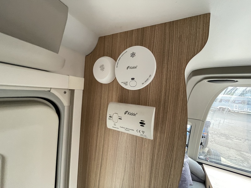 Bailey Alicanto Lisbon 2022 Caravan - Large 19