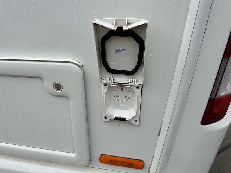 Swift Distinction 664 2017 Motorhome - Large 10