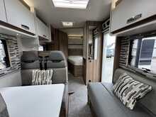 Swift Distinction 664 2017 Motorhome2