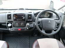 Bailey Autograph 730 2015 Motorhome7