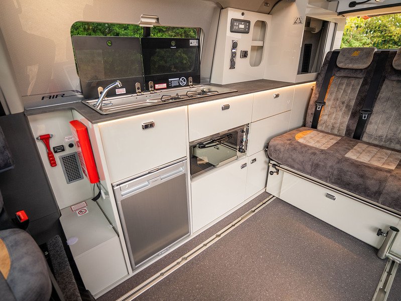 Autosleeper Air Campervan - U2469