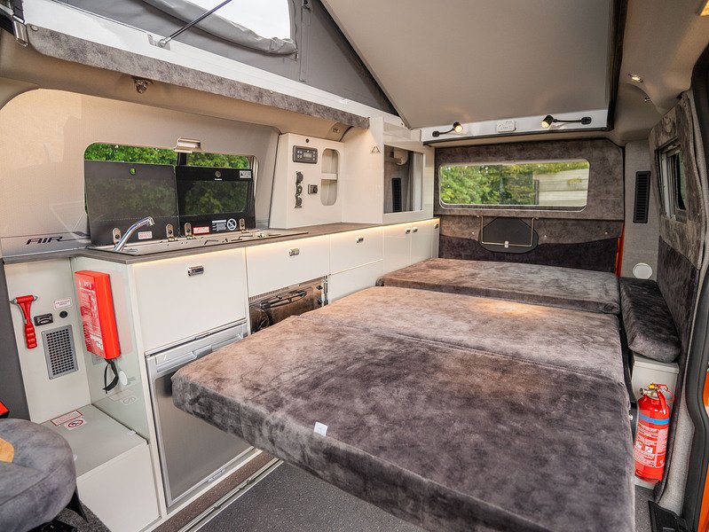 Autosleeper Air Campervan - U2469