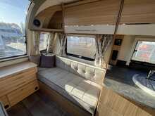 Bailey Phoenix +640 2023 Caravan5