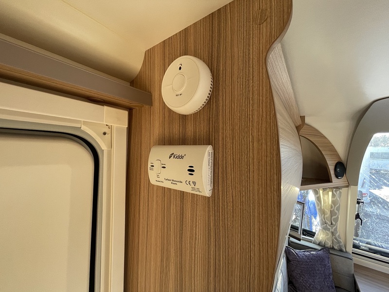 Bailey Phoenix +640 2023 Caravan - Large 21