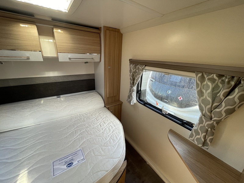 Bailey Phoenix +640 2023 Caravan - Large 16