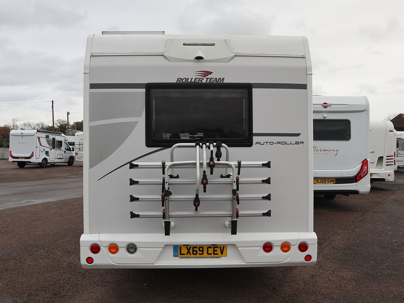 Rollerteam Autoroller 746 2019 Motorhome - Large 3