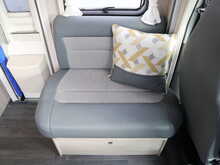 Autotrail F-Line F70 2024 Motorhome11