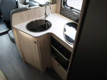 Autotrail F-Line F70 2024 Motorhome14