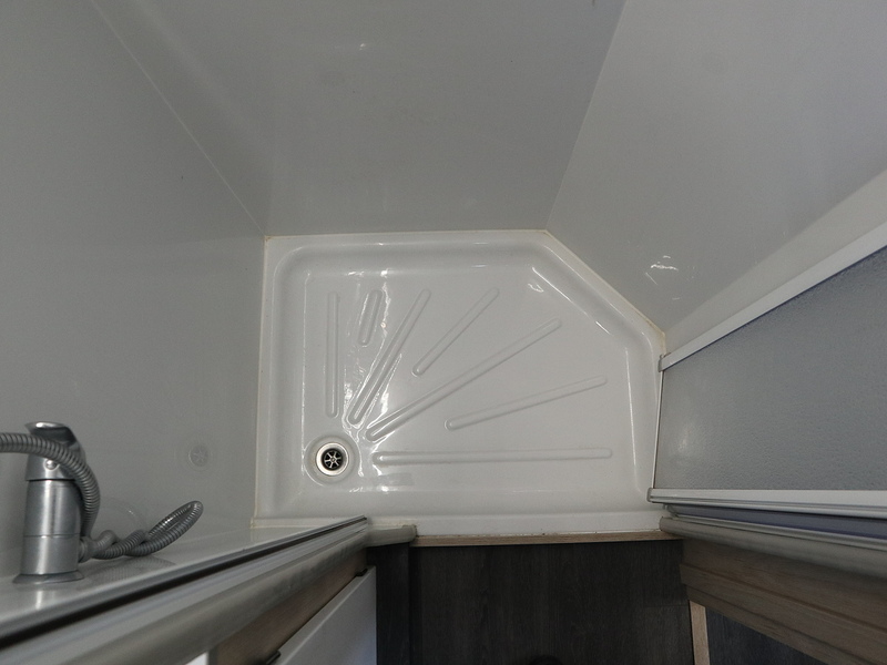 Autotrail F-Line F70 2024 Motorhome - Large 23